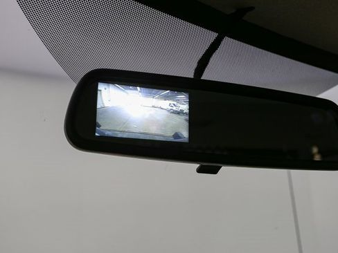 Used 2024 GMC Savana 2500 w/ Driver Convenience Package image 21