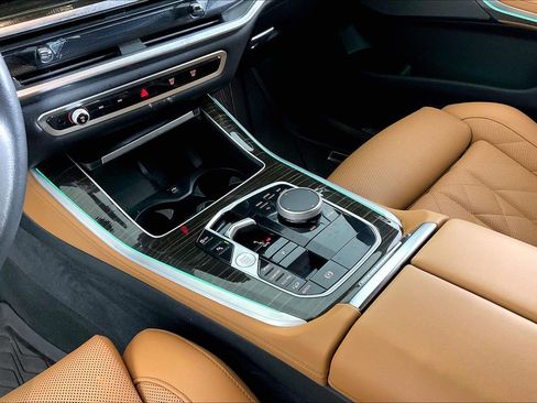 Certified 2025 BMW X5 xDrive40i w/ Premium Package AWD/4WD image 13