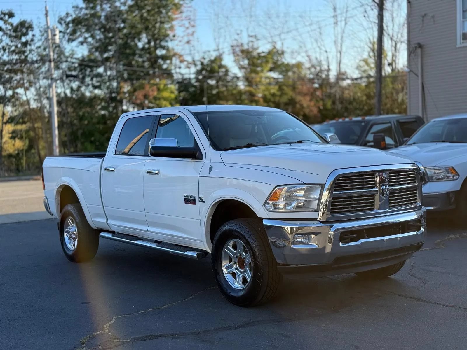 Used 2012 RAM 2500 Laramie w/ Cold Weather Group AWD/4WD image 5