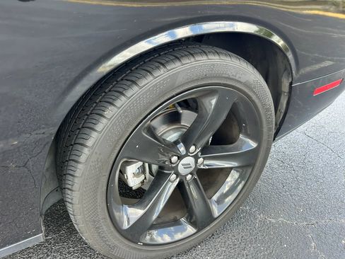 Used 2018 Dodge Challenger R/T Plus image 21