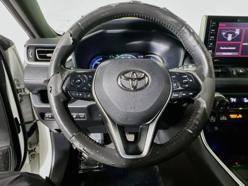 Used 2020 Toyota RAV4 XSE w/ XSE Grade Weather Package AWD/4WD image 18