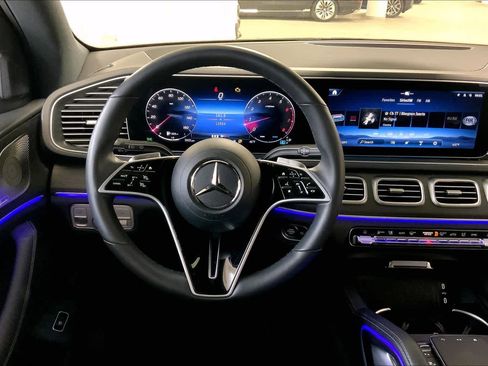 Used 2024 Mercedes-Benz GLE 350 4MATIC image 6
