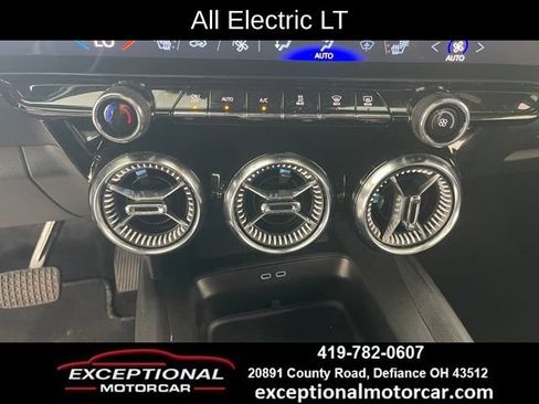 Used 2024 Chevrolet Blazer EV LT AWD/4WD image 41