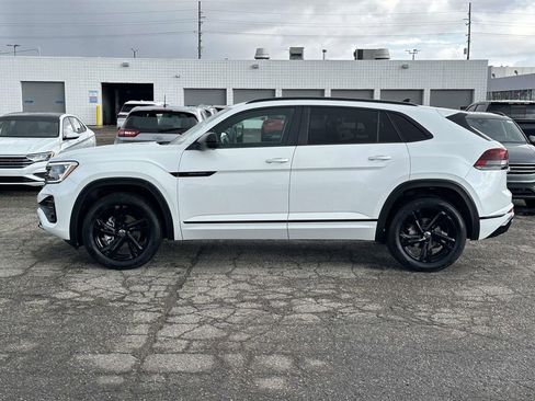Certified 2025 Volkswagen Atlas Cross Sport SEL R-Line image 2