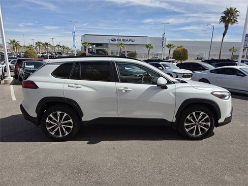 Used 2023 Toyota Corolla Cross XLE w/ Convenience Package image 7