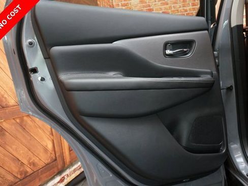 Used 2024 Nissan Murano SV w/ SV Midnight Edition Package image 41