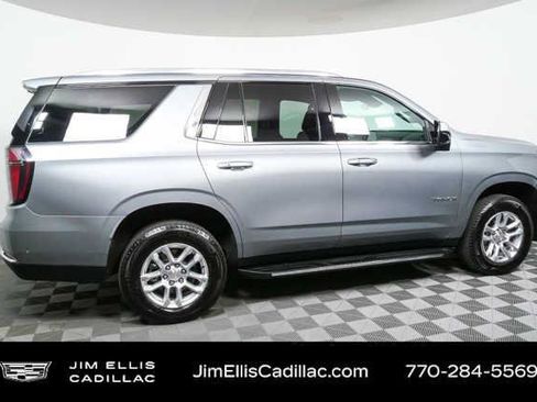 Used 2025 Chevrolet Tahoe LT AWD/4WD image 2