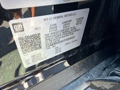Used 2026 Chevrolet Traverse LT FWD image 39