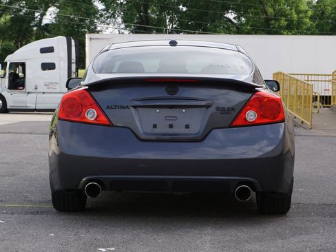 Used 2011 Nissan Altima 3.5 SR FWD image 6
