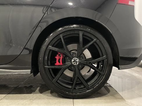 Used 2024 Volkswagen GTI SE image 8