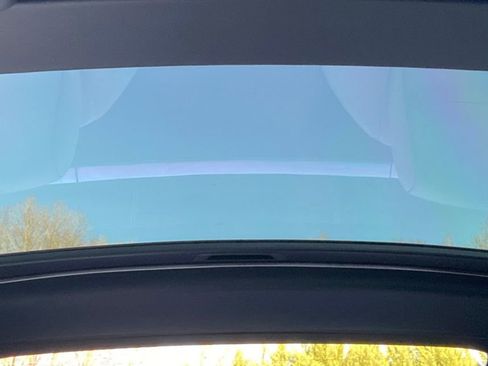 Used 2013 Mercedes-Benz SL 550 image 25