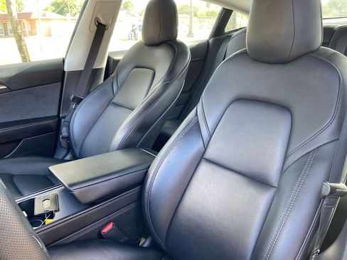 Used 2022 Tesla Model 3 Long Range image 31