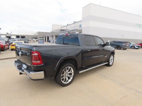 Used 2020 RAM 1500 Laramie AWD/4WD image 11