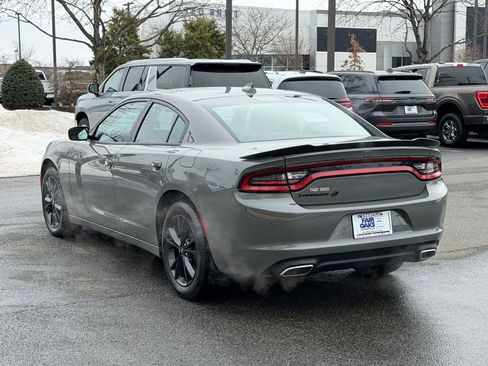 Used 2023 Dodge Charger SXT w/ Blacktop Package image 9