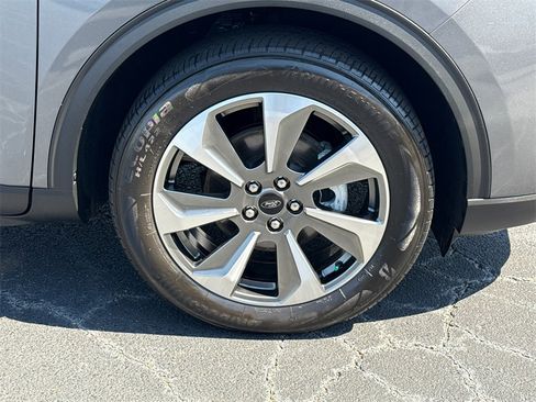 Certified 2023 Ford Escape Platinum image 12