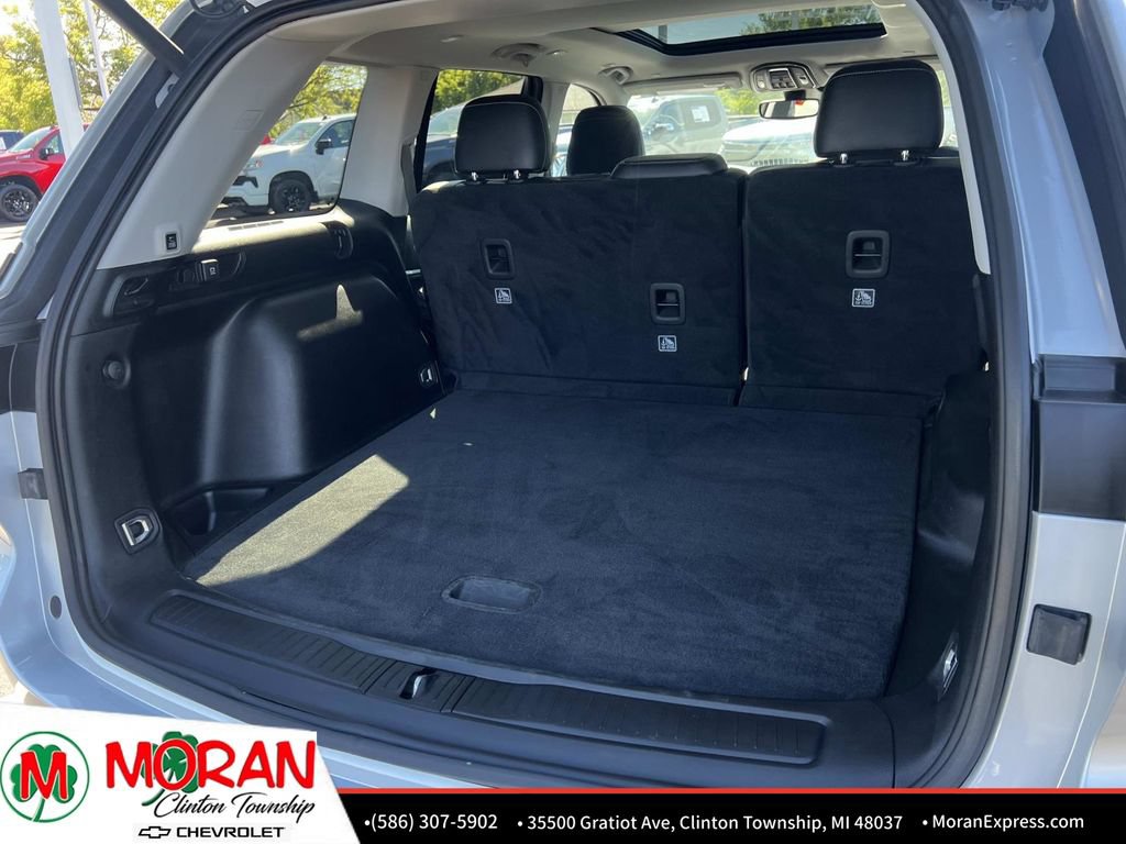 Used 2023 Jeep Grand Cherokee Limited AWD/4WD image 13