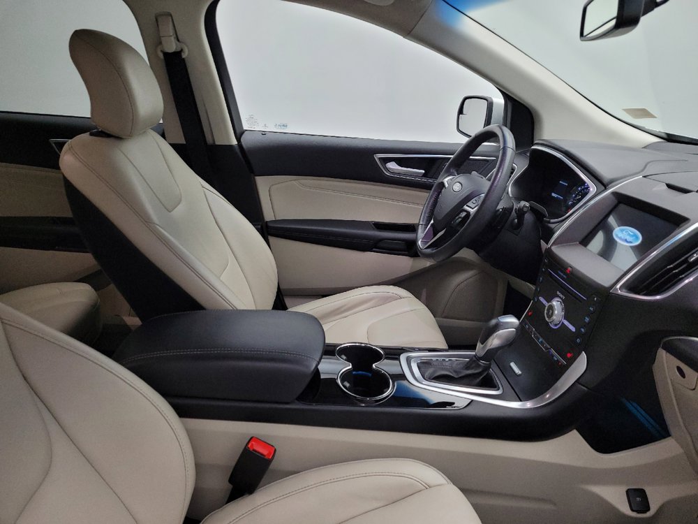 Used 2018 Ford Edge Titanium AWD/4WD image 21