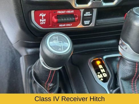 Used 2022 Jeep Gladiator Rubicon w/ LED Lighting Group image 28