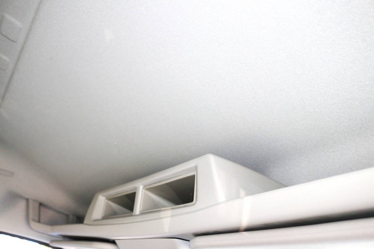 Used 2020 Ford Transit 150 Medium Roof RWD image 68