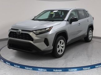 Certified 2025 Toyota RAV4 LE AWD/4WD video 1