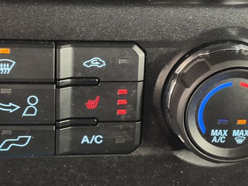 Used 2019 Ford F150 XLT w/ Equipment Group 302A Luxury image 24