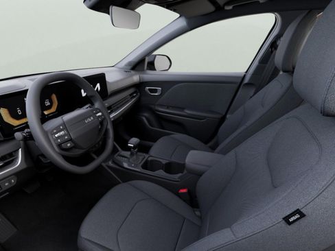 New 2026 Kia K4 FWD image 17