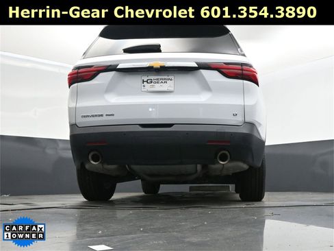 Used 2023 Chevrolet Traverse LT image 45