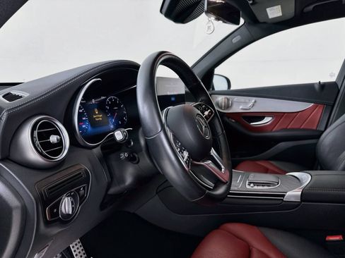 Used 2023 Mercedes-Benz GLC 300 4MATIC Coupe image 10