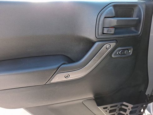 Used 2016 Jeep Wrangler Unlimited Sport w/ Quick Order Package 24S image 8