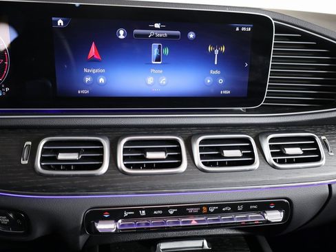 Certified 2026 Mercedes-Benz GLE 350 4MATIC image 18