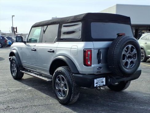 Used 2023 Ford Bronco Big Bend image 5