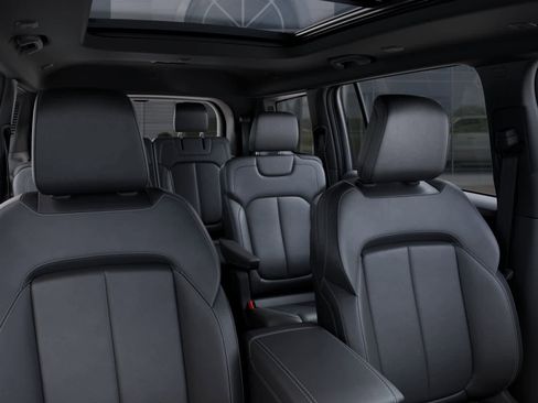 New 2025 Jeep Grand Cherokee L Limited w/ Black Appearance Package AWD/4WD image 26