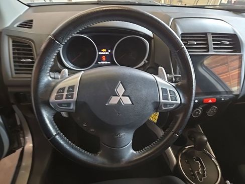 Used 2013 Mitsubishi Outlander Sport ES image 10