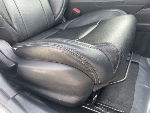 Used 2020 Subaru Outback Premium image 14