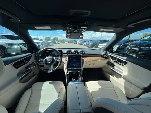 Used 2023 Mercedes-Benz C 300 Sedan image 11