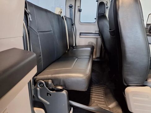 Used 2009 Ford F250 XL image 12