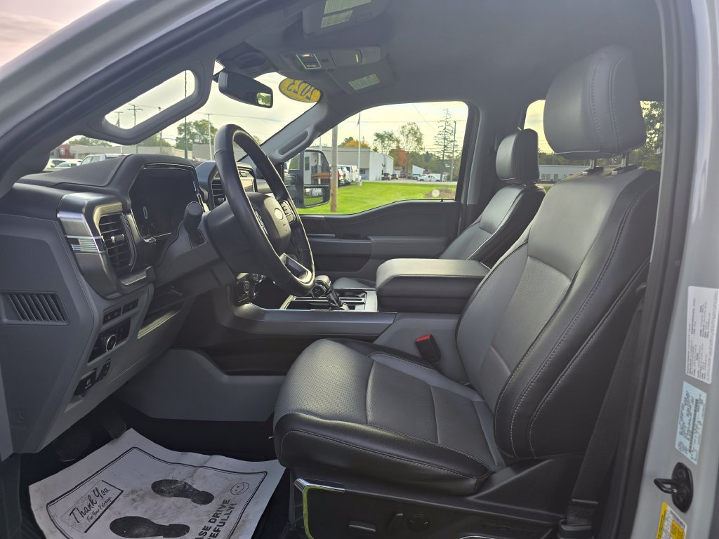Used 2023 Ford F150 Lariat AWD/4WD image 10