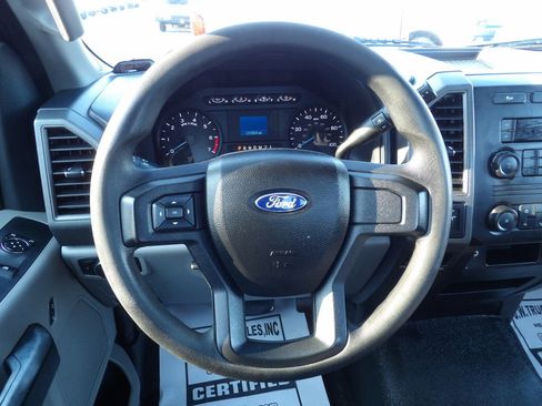 Used 2017 Ford F250 XL w/ Power Equipment Group image 20