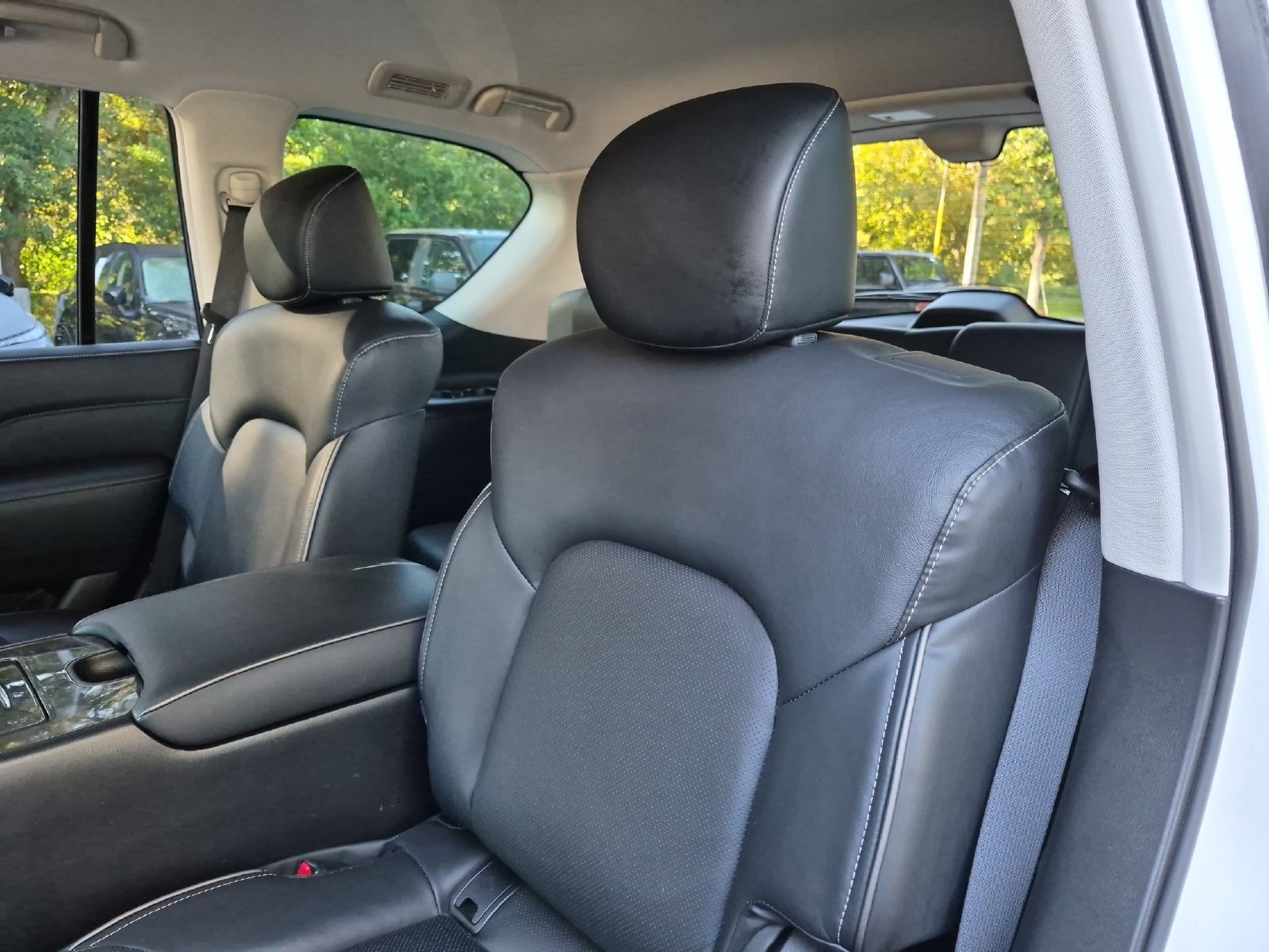Used 2023 INFINITI QX80 Luxe w/ Cargo Package RWD image 29
