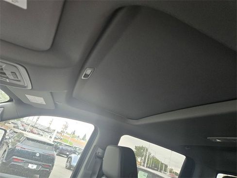 New 2026 GMC Sierra 3500 Denali w/ Denali Reserve Package image 14