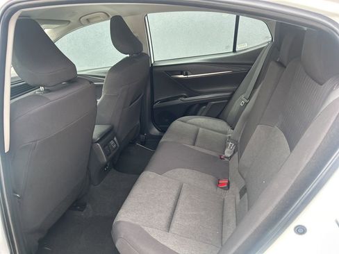 Used 2025 Toyota Camry LE FWD image 13