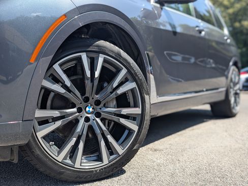 Used 2019 BMW X7 xDrive40i w/ Premium Package AWD/4WD image 34
