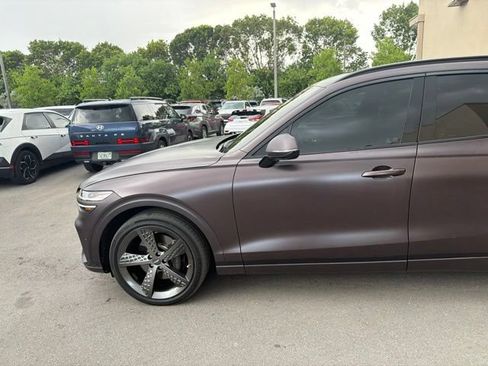 Used 2023 Genesis GV70 3.5T Sport w/ Sport Prestige Package AWD/4WD image 8