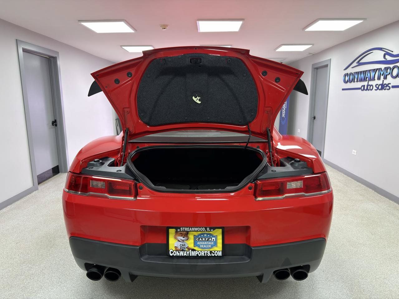 Used 2015 Chevrolet Camaro LT RWD image 31