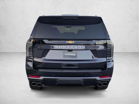 New 2026 Chevrolet Suburban High Country image 7