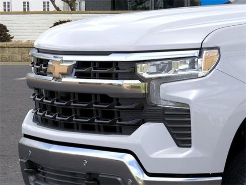 New 2026 Chevrolet Silverado 1500 LT w/ Safety Package AWD/4WD image 13