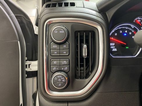 Used 2020 Chevrolet Silverado 1500 RST image 20