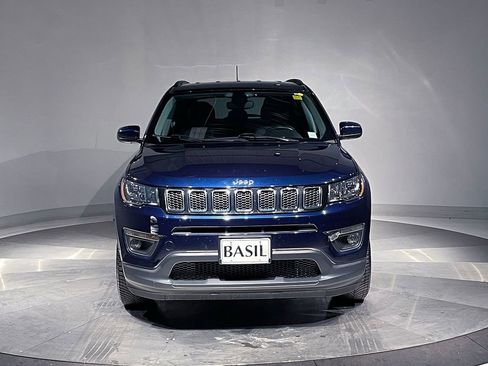 Used 2019 Jeep Compass Latitude w/ Cold Weather Group image 9