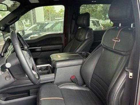 Used 2023 Ford F250 Platinum image 6