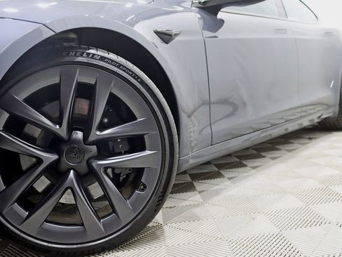 Used 2022 Tesla Model S image 4